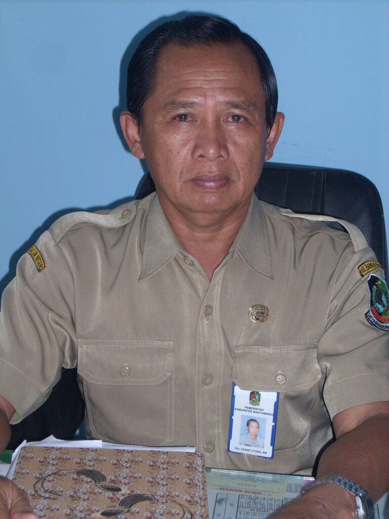 Drs. DASAR UTOMO, MM